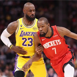 九游娱乐-西部排名敲定，火湖对决来袭！詹姆斯VS杜兰特+库里附加赛战小卡