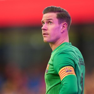 九游官网-为什么特尔施特根首秀穿22号，尽管这不是门将号码？